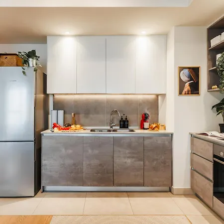 Wf Sky Charm With Terraces & Billiard *