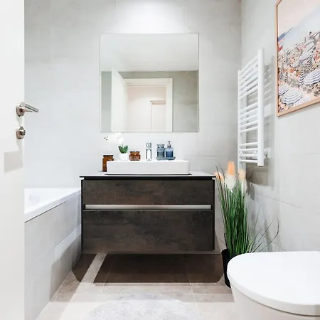 Wf Sky Charm With Terraces & Billiard ベオグラード