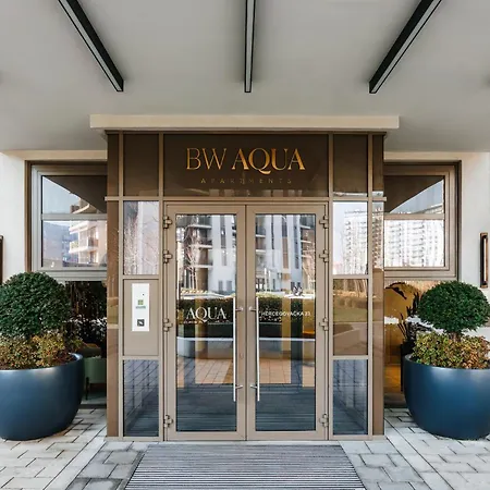 Wf Sky Charm With Terraces & Billiard アパート ベオグラード