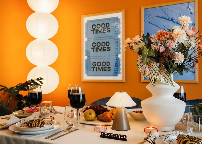 Wf Sky Charm With Terraces & Billiard