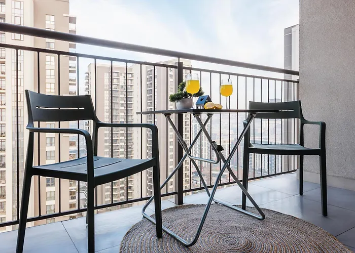 Wf Sky Charm With Terraces & Billiard 贝尔格莱德