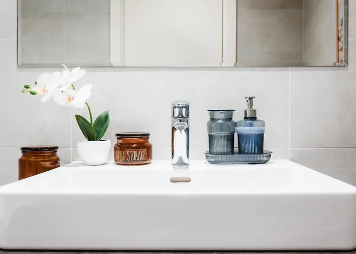 Wf Sky Charm With Terraces & Billiard